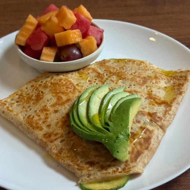 Smoked Salmon Crêpe.